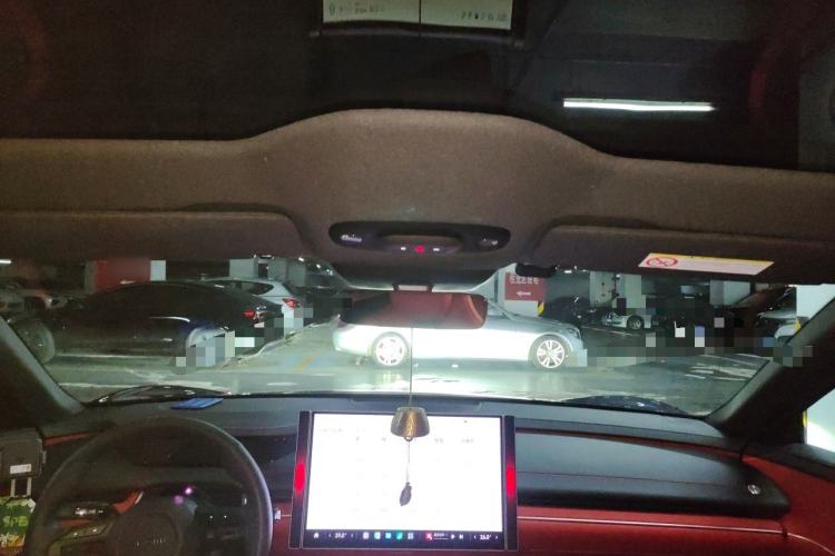 Used Xiaomi Auto SU7 2024 Rear-Drive Ultra-Long Range Advanced Pro-Level Intelligent Driving Version Headliner