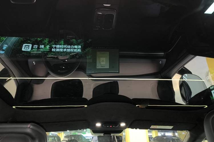 Used Xiaomi Auto SU7 2024 Four-Wheel Drive Ultra-Long Range Advanced Intelligent Driving Max Edition Headliner