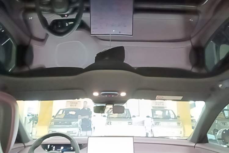 Used Xiaomi Auto SU7 2024 Rear-Drive Long-Range Intelligent Driving Version Headliner