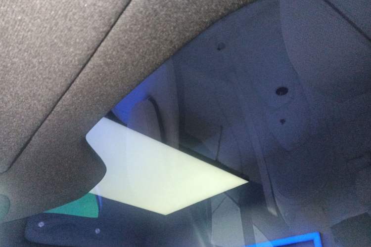 Used Xiaomi Auto SU7 2024 Rear-Drive Long-Range Intelligent Driving Version Headliner