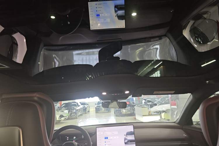 Used Xiaomi Auto SU7 2024 Rear-Drive Ultra-Long Range Advanced Pro-Level Intelligent Driving Version Headliner