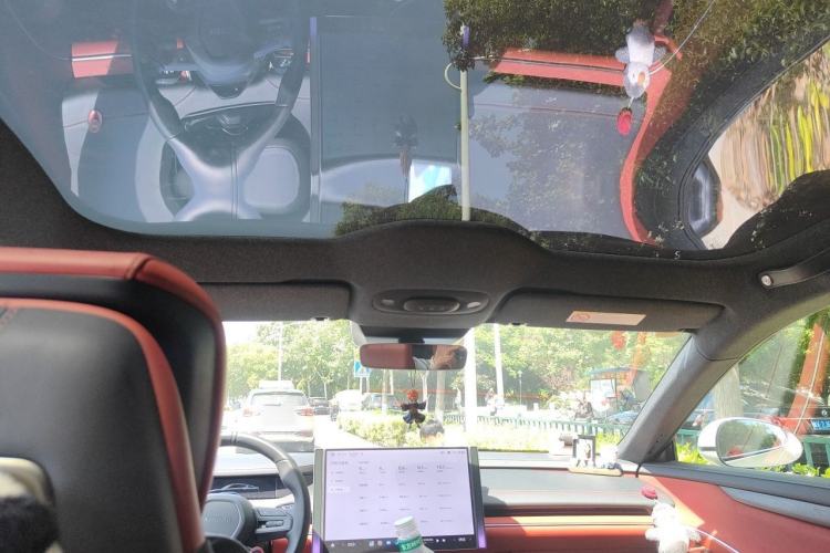 Used Xiaomi Auto SU7 2024 Rear-Drive Ultra-Long Range Advanced Pro-Level Intelligent Driving Version Headliner