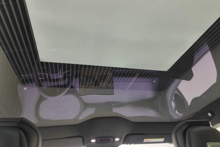 Used Xiaomi Auto SU7 2024 Rear-Drive Ultra-Long Range Advanced Pro-Level Intelligent Driving Version Headliner