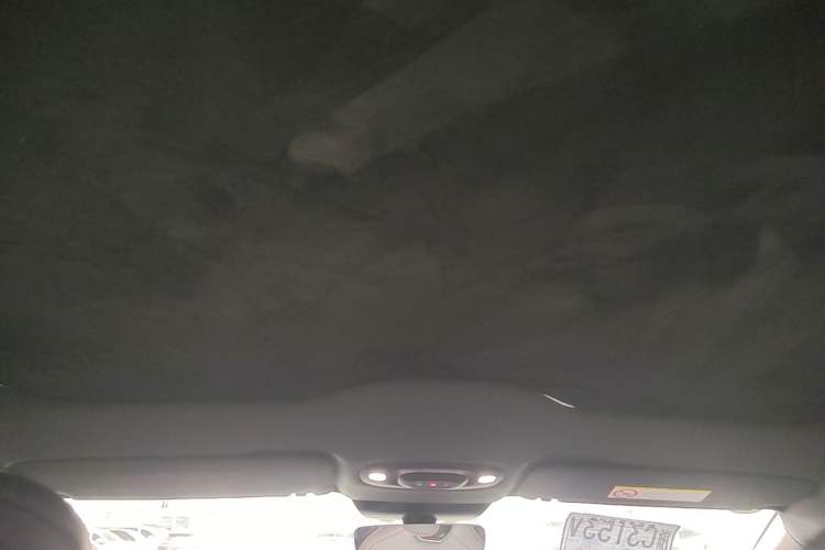 Used Xiaomi Auto SU7 2024 Rear-Drive Ultra-Long Range Advanced Pro-Level Intelligent Driving Version Headliner