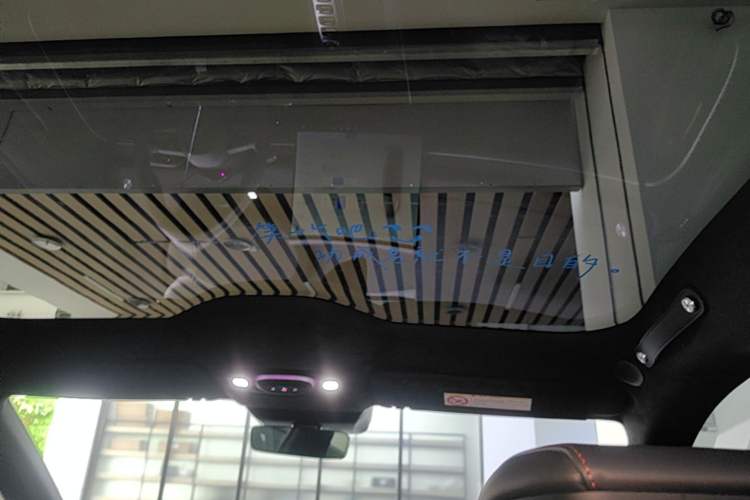 Used Xiaomi Auto SU7 2024 Four-Wheel Drive Ultra-Long Range Advanced Intelligent Driving Max Edition Headliner