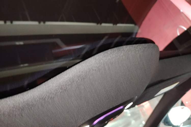Used Xiaomi Auto SU7 2024 Rear-Drive Ultra-Long Range Advanced Pro-Level Intelligent Driving Version Headliner