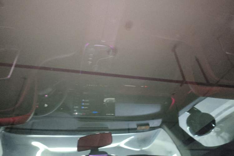Used Xiaomi Auto SU7 2024 Rear-Drive Ultra-Long Range Advanced Pro-Level Intelligent Driving Version Headliner