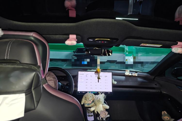 Used Xiaomi Auto SU7 2024 Rear-Drive Long-Range Intelligent Driving Version Headliner