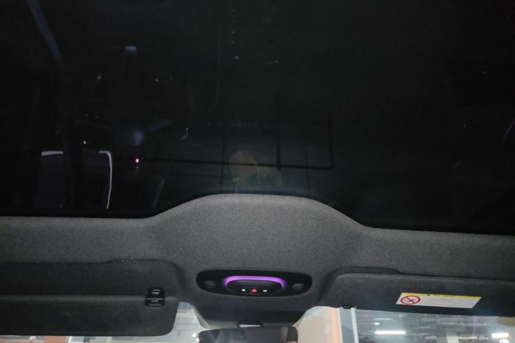 Used Xiaomi Auto SU7 2024 Rear-Drive Ultra-Long Range Advanced Pro-Level Intelligent Driving Version Headliner