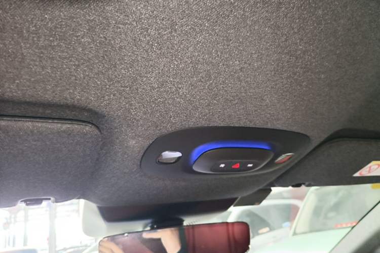 Used Xiaomi Auto SU7 2024 Rear-Drive Ultra-Long Range Advanced Pro-Level Intelligent Driving Version Headliner