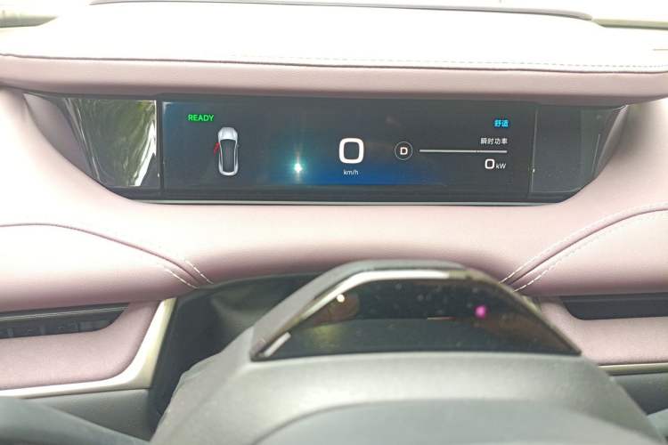 Used Xiaomi Auto SU7 2024 Four-Wheel Drive Ultra-Long Range Advanced Intelligent Driving Max Edition Instrument Cluster