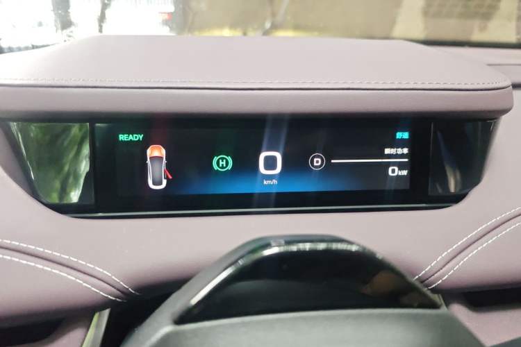 Used Xiaomi Auto SU7 2024 Rear-Drive Ultra-Long Range Advanced Pro-Level Intelligent Driving Version Instrument Cluster