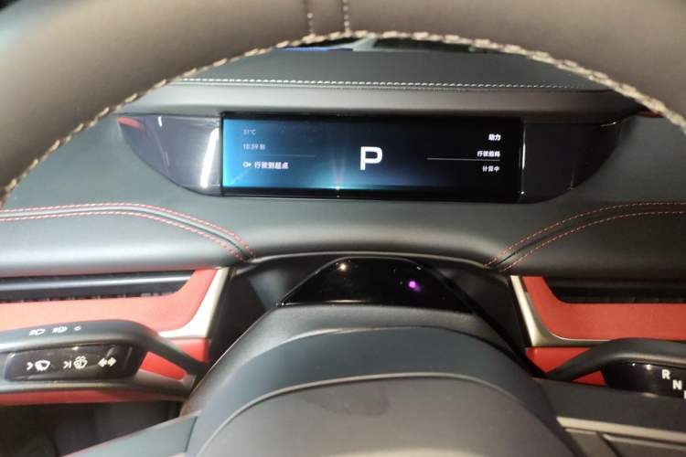 Used Xiaomi Auto SU7 2024 Rear-Drive Ultra-Long Range Advanced Pro-Level Intelligent Driving Version Instrument Cluster