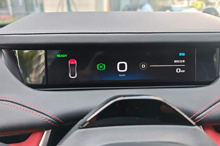 Used Xiaomi Auto SU7 2024 Four-Wheel Drive Ultra-Long Range Advanced Intelligent Driving Max Edition Instrument Cluster