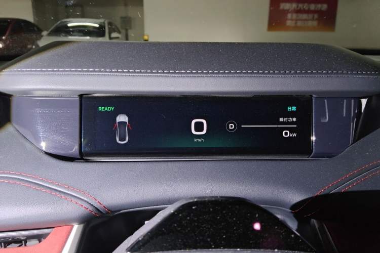 Used Xiaomi Auto SU7 2024 Four-Wheel Drive Ultra-Long Range Advanced Intelligent Driving Max Edition Instrument Cluster
