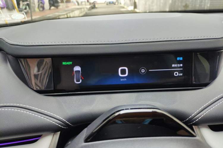 Used Xiaomi Auto SU7 2024 Rear-Drive Long-Range Intelligent Driving Version Instrument Cluster