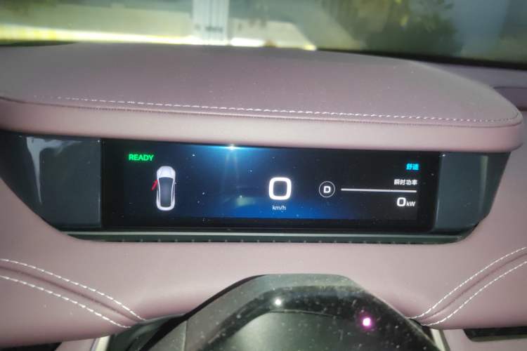 Used Xiaomi Auto SU7 2024 Rear-Drive Long-Range Intelligent Driving Version Instrument Cluster