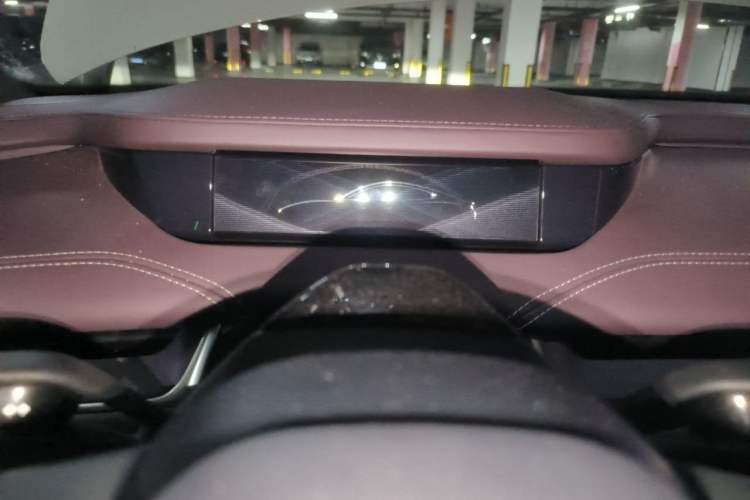 Used Xiaomi Auto SU7 2024 Rear-Drive Long-Range Intelligent Driving Version Instrument Cluster