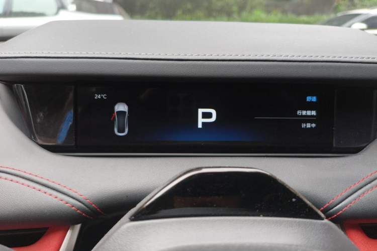Used Xiaomi Auto SU7 2024 Four-Wheel Drive Ultra-Long Range Advanced Intelligent Driving Max Edition Instrument Cluster
