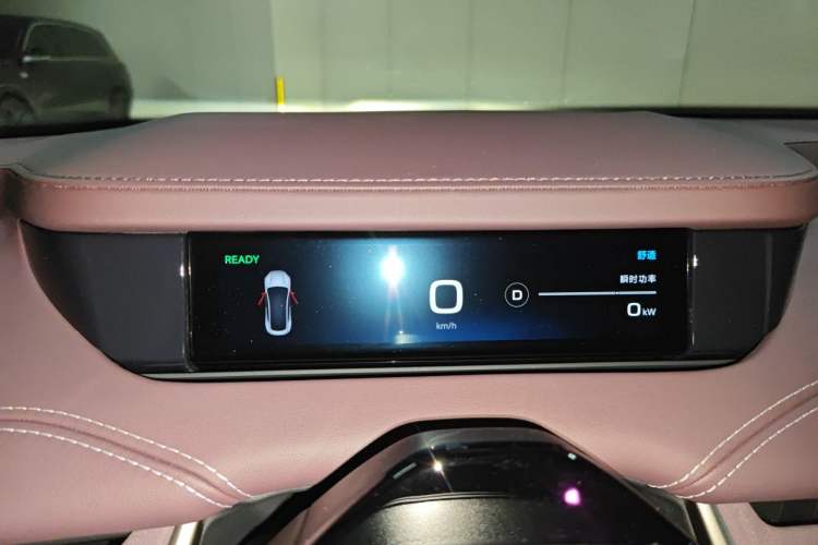 Used Xiaomi Auto SU7 2024 Rear-Drive Long-Range Intelligent Driving Version Instrument Cluster