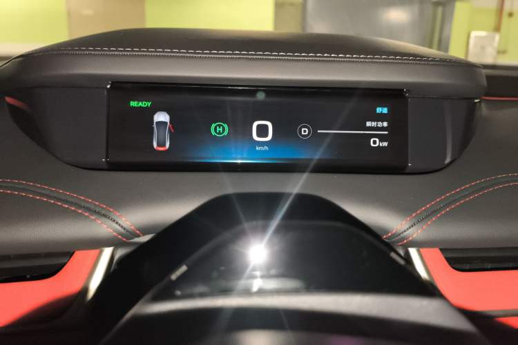 Used Xiaomi Auto SU7 2024 Rear-Drive Long-Range Intelligent Driving Version Instrument Cluster