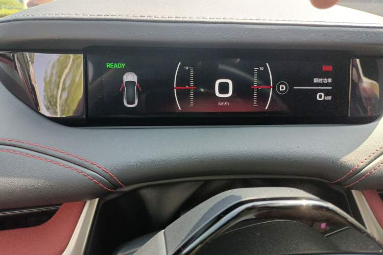Used Xiaomi Auto SU7 2024 Rear-Drive Long-Range Intelligent Driving Version Instrument Cluster
