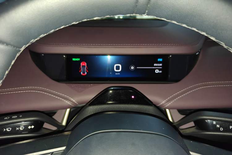 Used Xiaomi Auto SU7 2024 Rear-Drive Long-Range Intelligent Driving Version Instrument Cluster