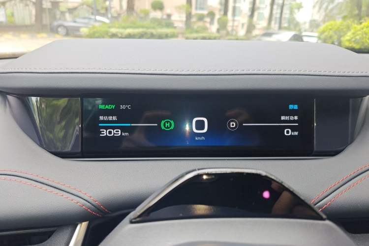 Used Xiaomi Auto SU7 2024 Four-Wheel Drive Ultra-Long Range Advanced Intelligent Driving Max Edition Instrument Cluster
