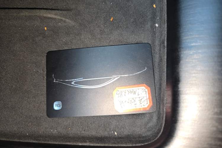 Used Xiaomi Auto SU7 2024 Four-Wheel Drive Ultra-Long Range Advanced Intelligent Driving Max Edition Interior 1