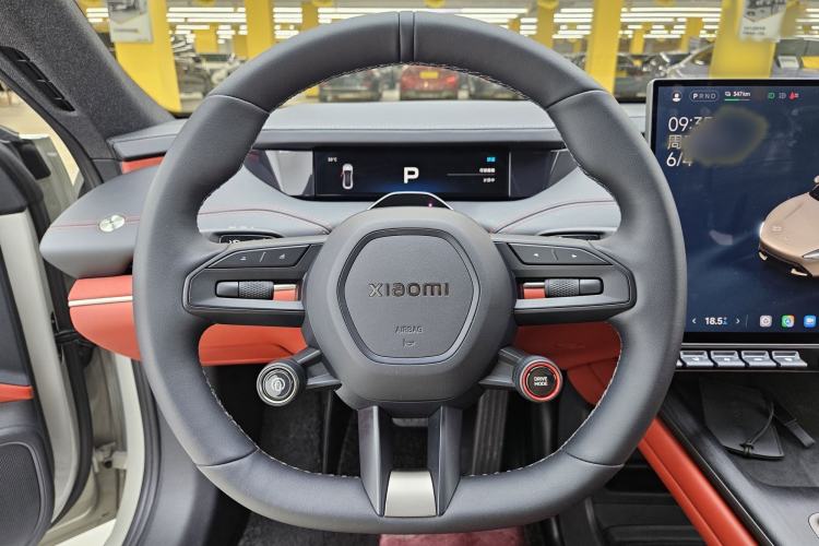 Used Xiaomi Auto SU7 2024 Rear-Drive Ultra-Long Range Advanced Pro-Level Intelligent Driving Version Interior 2