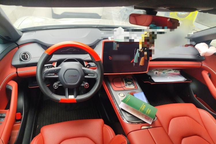 Used Xiaomi Auto SU7 2024 Rear-Drive Long-Range Intelligent Driving Version Interior 2