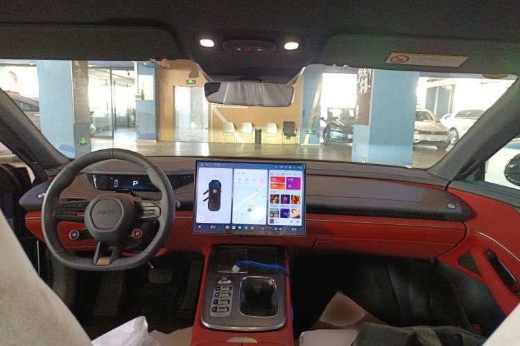 Used Xiaomi Auto SU7 2024 Rear-Drive Ultra-Long Range Advanced Pro-Level Intelligent Driving Version Interior 2
