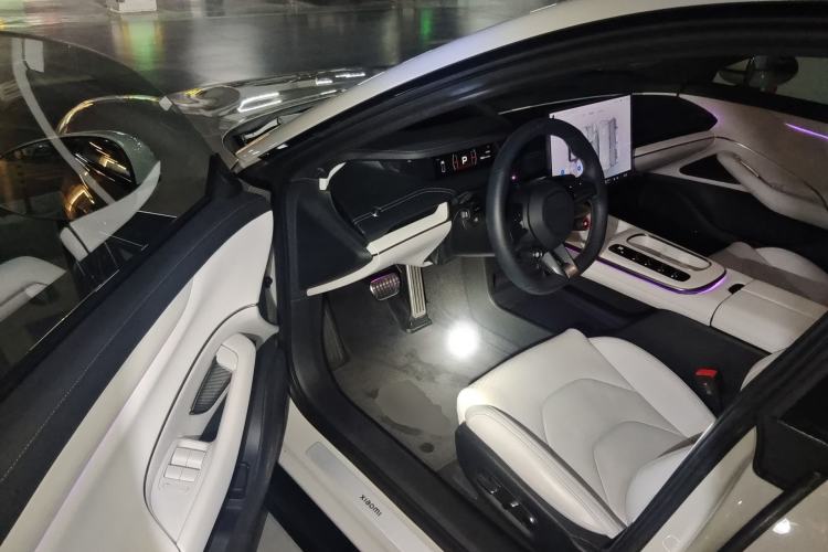 Used Xiaomi Auto SU7 2024 Four-Wheel Drive Ultra-Long Range Advanced Intelligent Driving Max Edition Interior 3