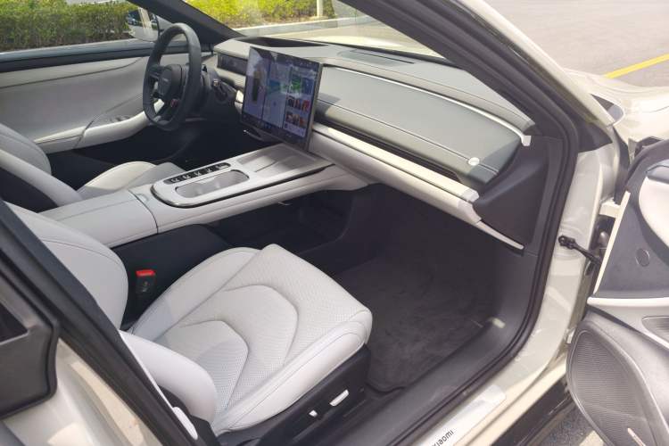 Used Xiaomi Auto SU7 2024 Four-Wheel Drive Ultra-Long Range Advanced Intelligent Driving Max Edition Interior 5