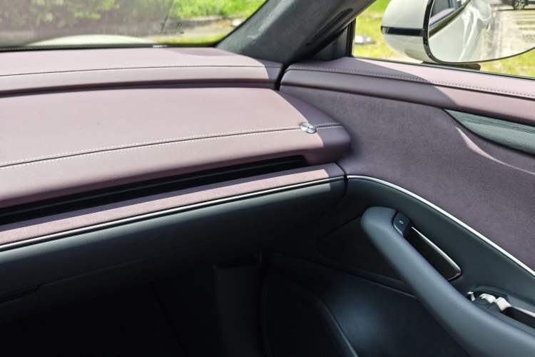 Used Xiaomi Auto SU7 2024 Four-Wheel Drive Ultra-Long Range Advanced Intelligent Driving Max Edition Interior 6