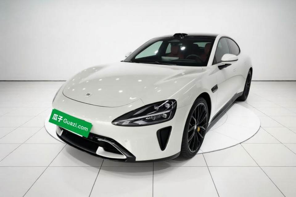 Xiaomi Auto SU7 2024