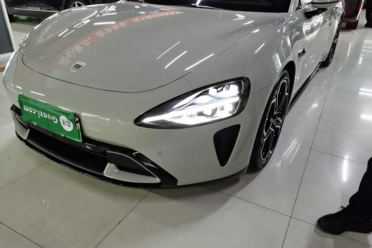 Used Xiaomi Auto SU7 2024 Four-Wheel Drive Ultra-Long Range Advanced Intelligent Driving Max Edition Left Front Headlight