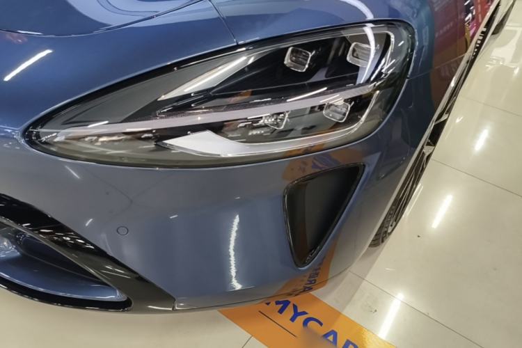 Used Xiaomi Auto SU7 2024 Four-Wheel Drive Ultra-Long Range Advanced Intelligent Driving Max Edition Left Front Headlight