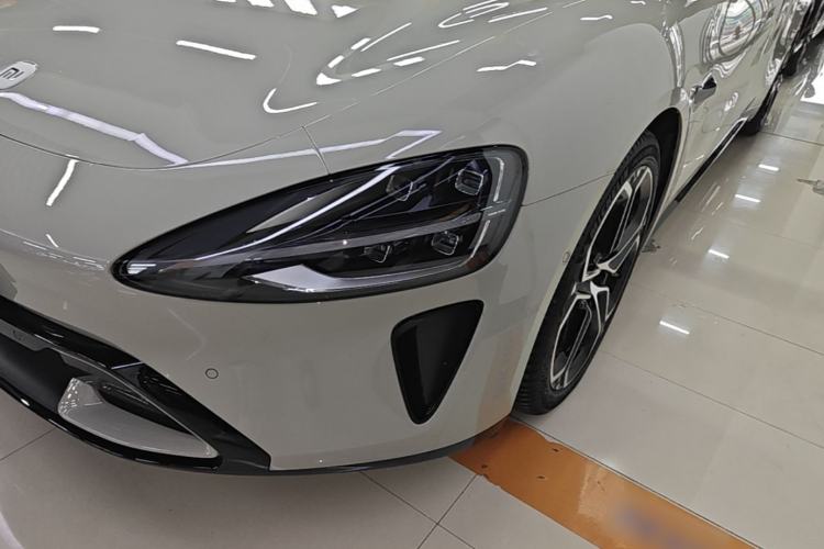 Used Xiaomi Auto SU7 2024 Four-Wheel Drive Ultra-Long Range Advanced Intelligent Driving Max Edition Left Front Headlight