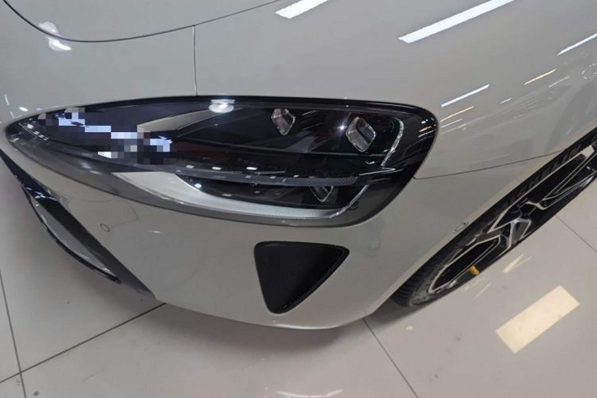 Used Xiaomi Auto SU7 2024 Rear-Drive Long-Range Intelligent Driving Version Left Front Headlight