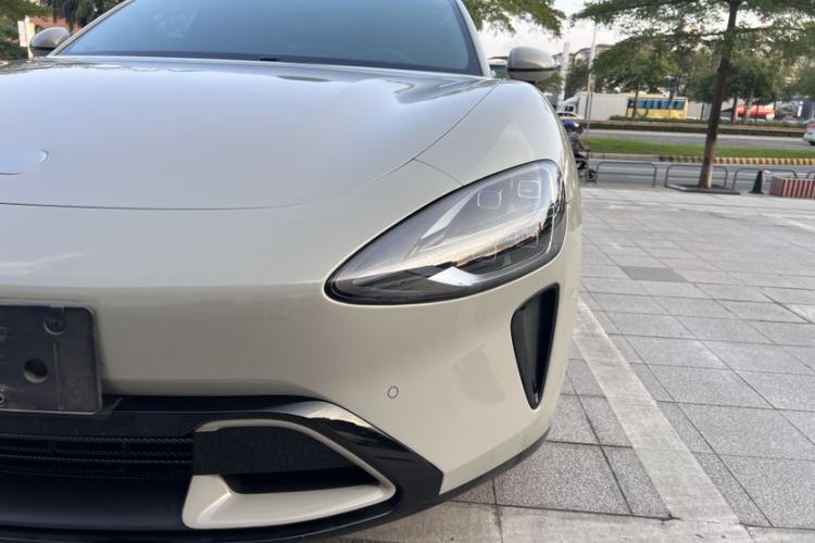 Used Xiaomi Auto SU7 2024 Rear-Drive Ultra-Long Range Advanced Pro-Level Intelligent Driving Version Left Front Headlight