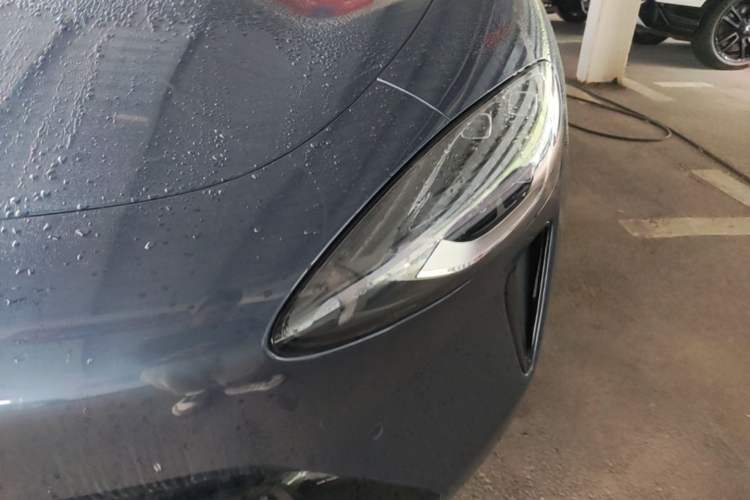 Used Xiaomi Auto SU7 2024 Rear-Drive Long-Range Intelligent Driving Version Left Front Headlight