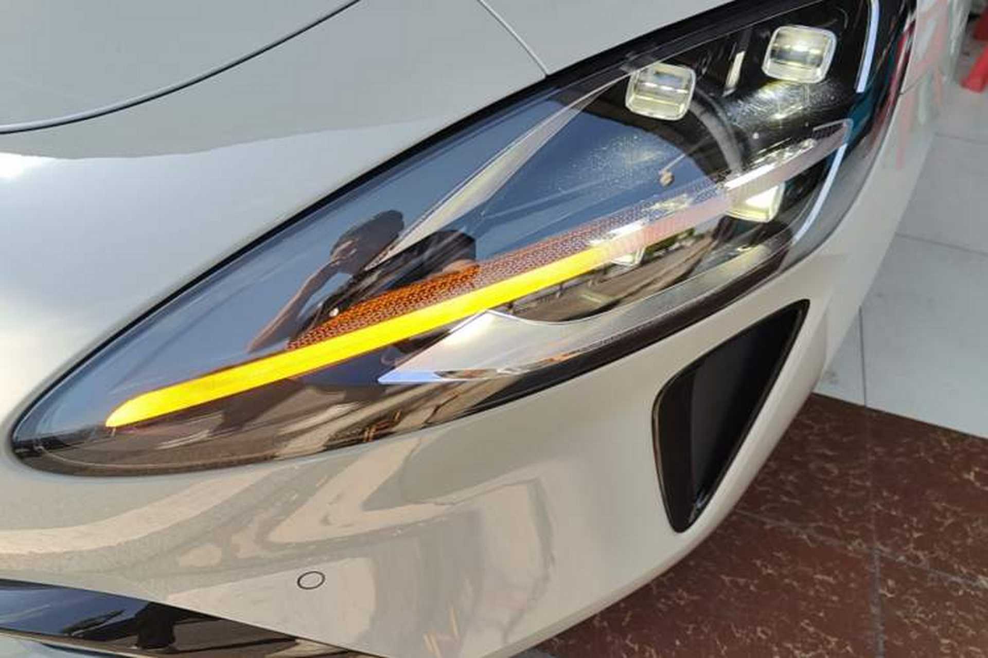 Used Xiaomi Auto SU7 2024 Rear-Drive Long-Range Intelligent Driving Version Left Front Headlight