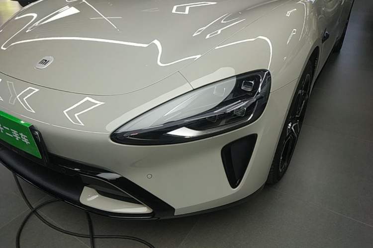 Used Xiaomi Auto SU7 2024 Rear-Drive Ultra-Long Range Advanced Pro-Level Intelligent Driving Version Left Front Headlight