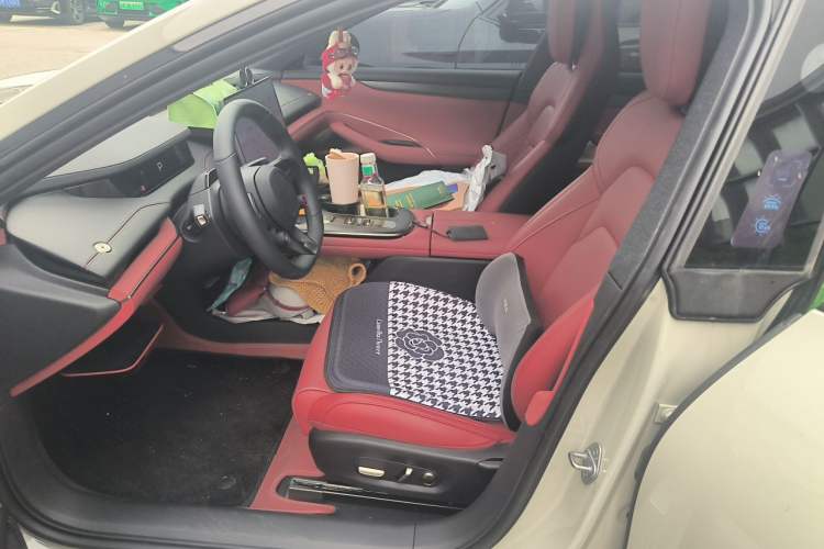 Used Xiaomi Auto SU7 2024 Rear-Drive Long-Range Intelligent Driving Version Left Front Seat