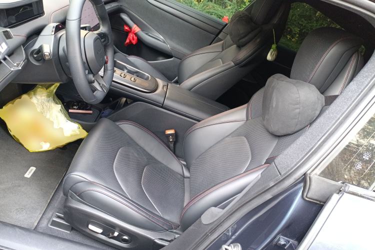 Used Xiaomi Auto SU7 2024 Rear-Drive Standard Founder Edition Left Front Seat