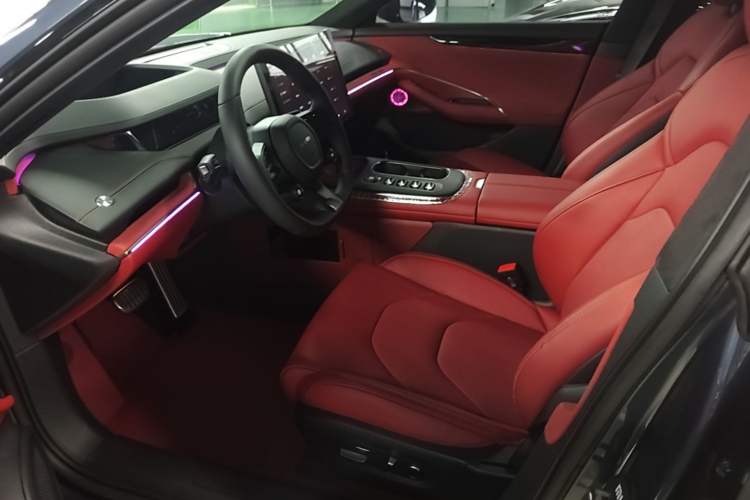 Used Xiaomi Auto SU7 2024 Four-Wheel-Drive Max Founder's Edition Left Front Seat