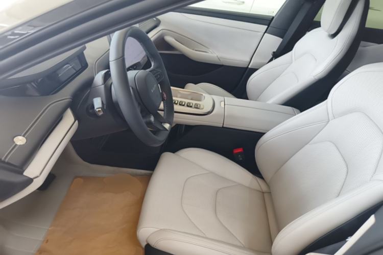 Used Xiaomi Auto SU7 2024 Rear-Drive Ultra-Long Range Advanced Pro-Level Intelligent Driving Version Left Front Seat