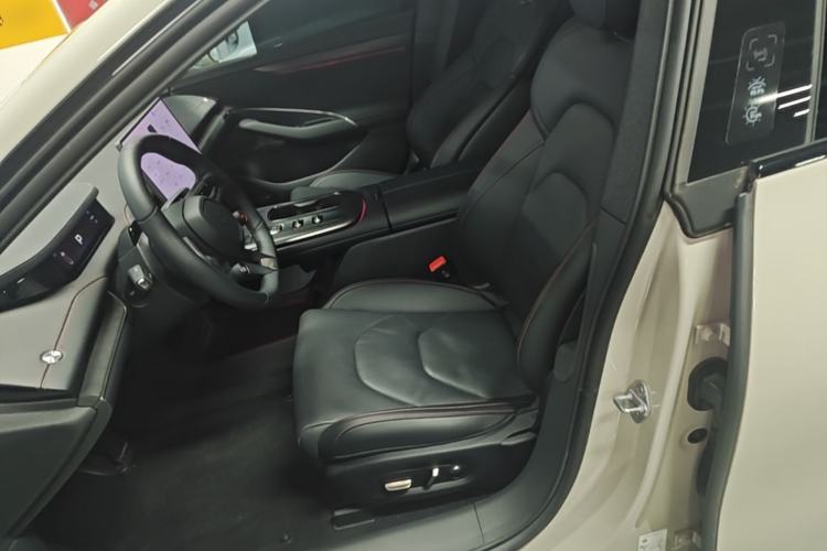 Used Xiaomi Auto SU7 2024 Rear-Drive Long-Range Intelligent Driving Version Left Front Seat