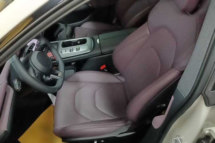 Used Xiaomi Auto SU7 2024 Rear-Drive Long-Range Intelligent Driving Version Left Front Seat